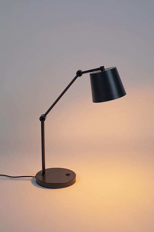 Hajo Desk Lamp - WOO .Design