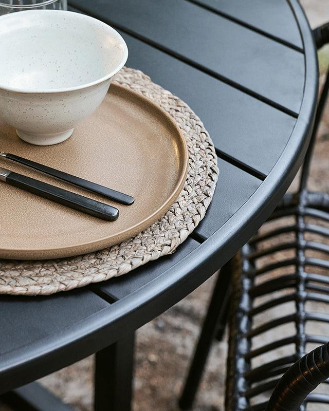 Helo Black Round Table - WOO .Design