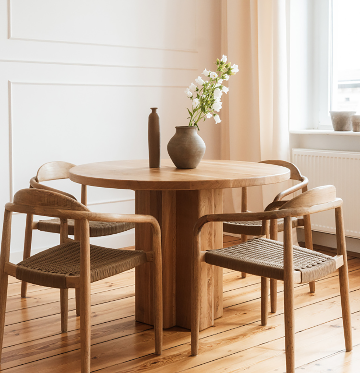 Gaia Oak Wood Round Dining Table