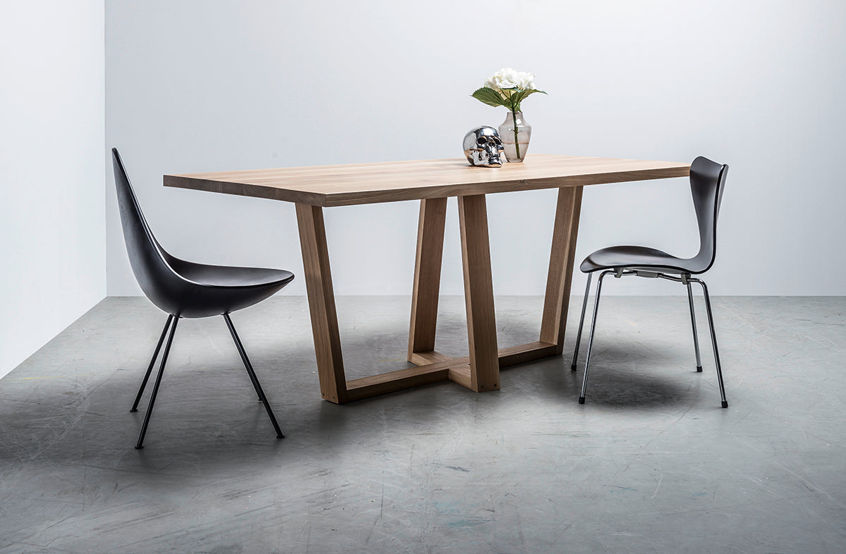 Diamond Oak Wood Dining Table