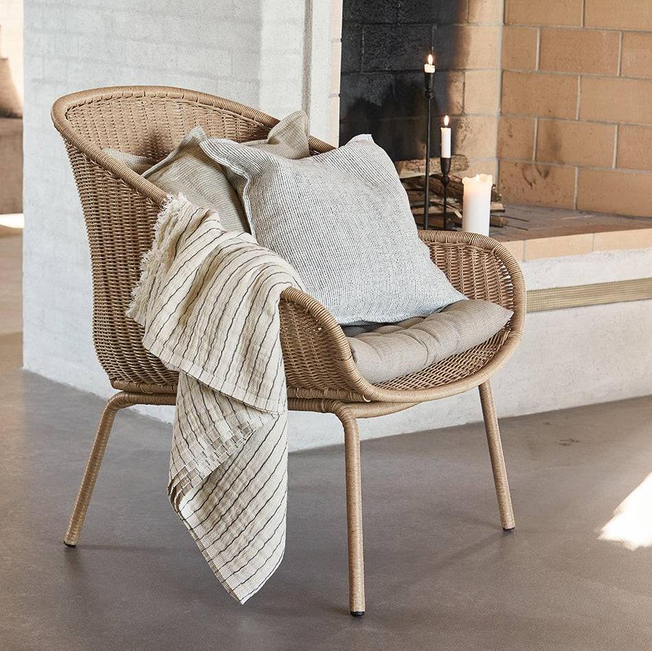 Hapur Lounge Chair