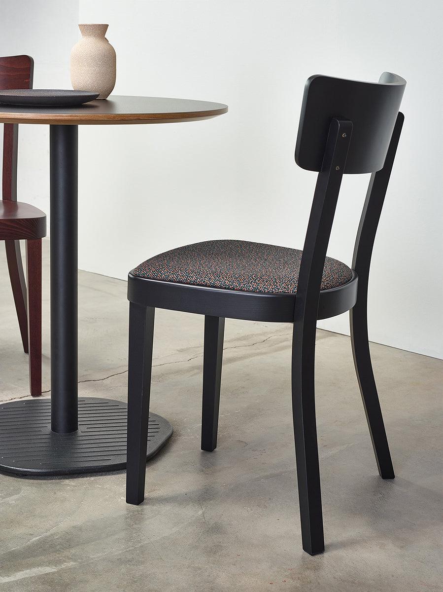 Ideal Upholstered Chair - WOO .Design