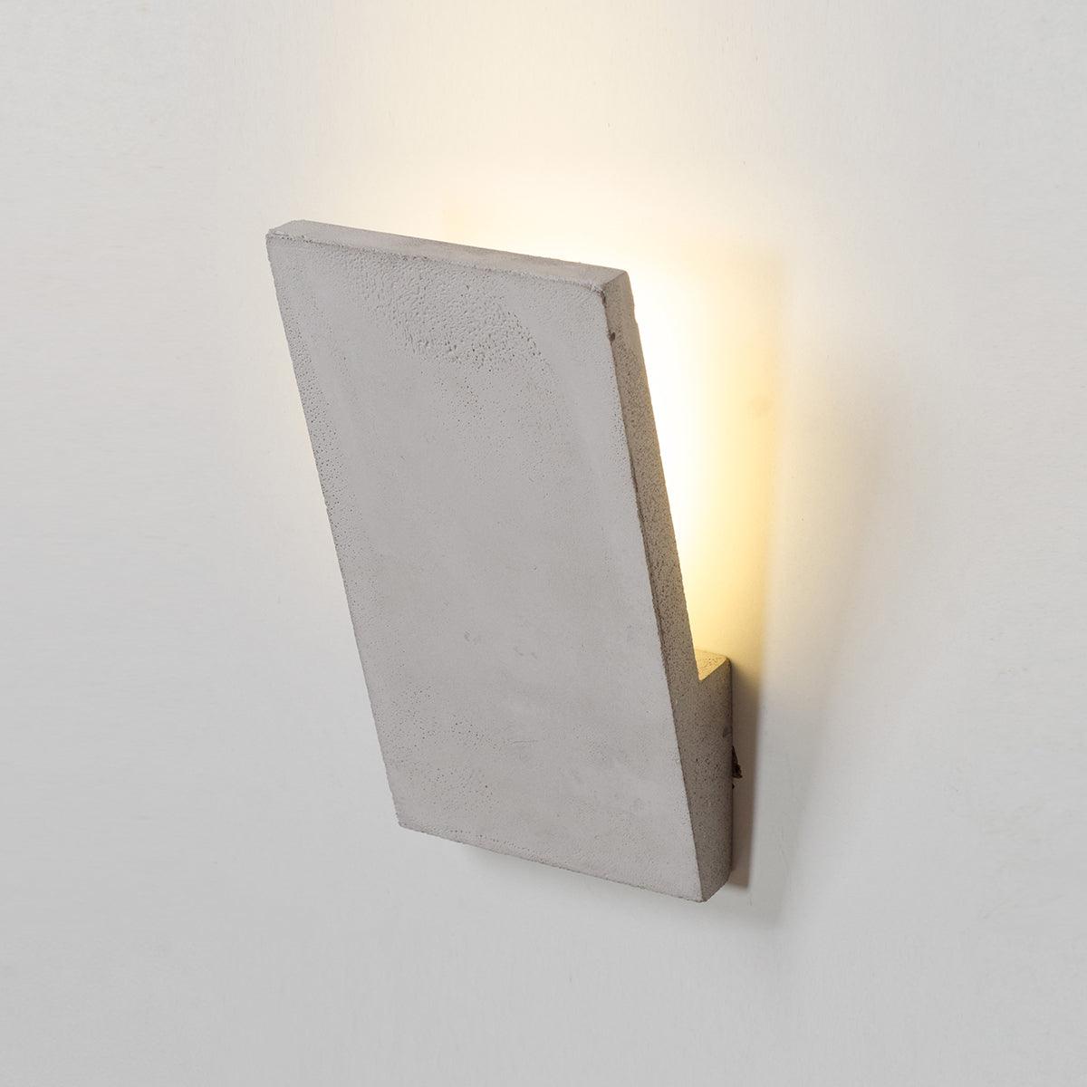 Irma Concrete Wall Lamp - WOO .Design