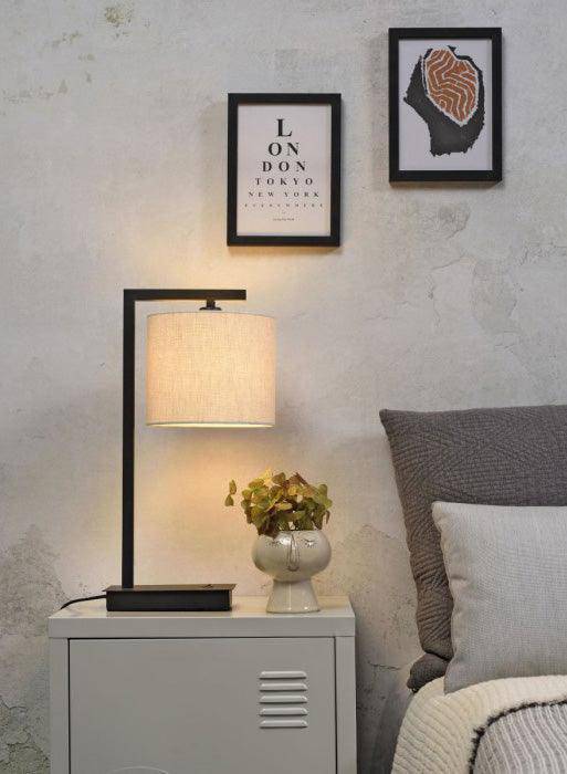 Boston 18 Table Lamp
