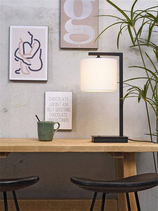 Boston 18 Table Lamp