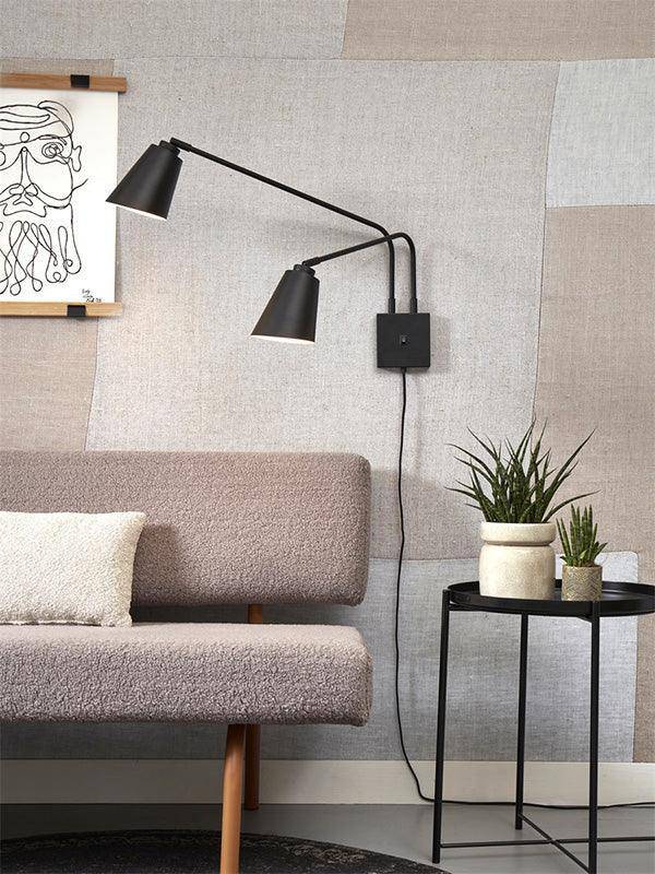 Bremen Wall Lamp