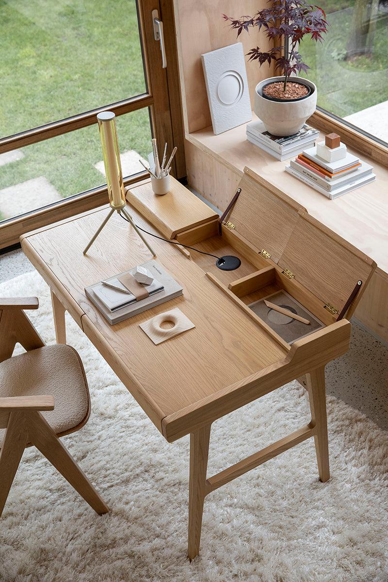 Kaat Table Desk - WOO .Design