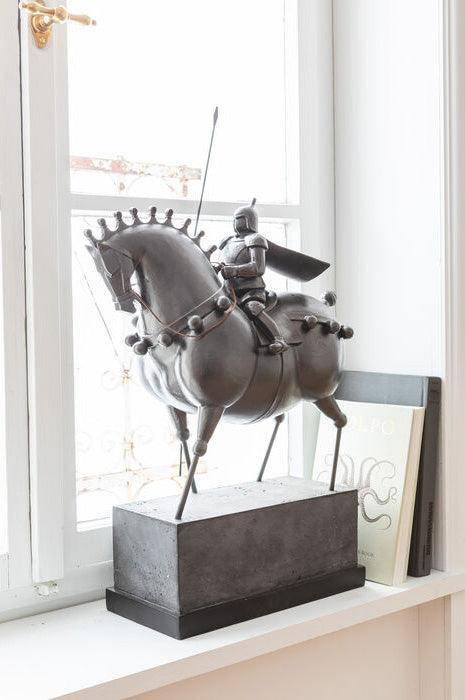 Black Knight Deco Figurine