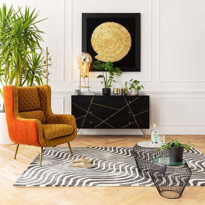 Noona Curry Diamond Stitiching Armchair