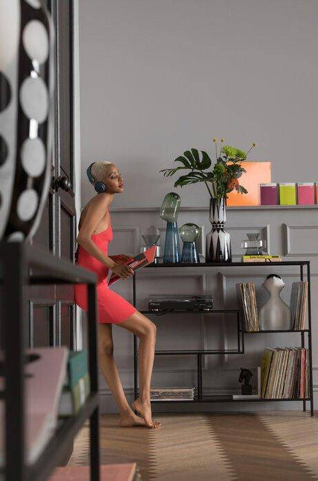 Loft Black M Shelf
