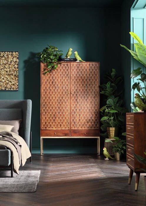 Muskat Brown Mango Wood Cabinet