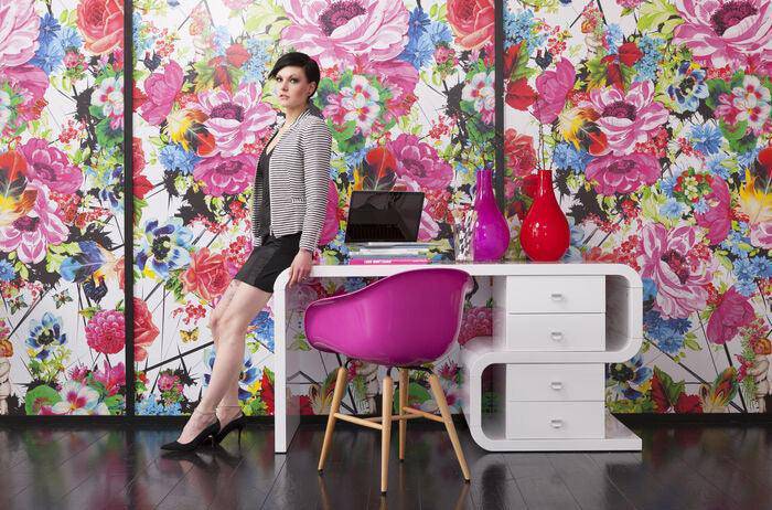 Snake Club White Desk