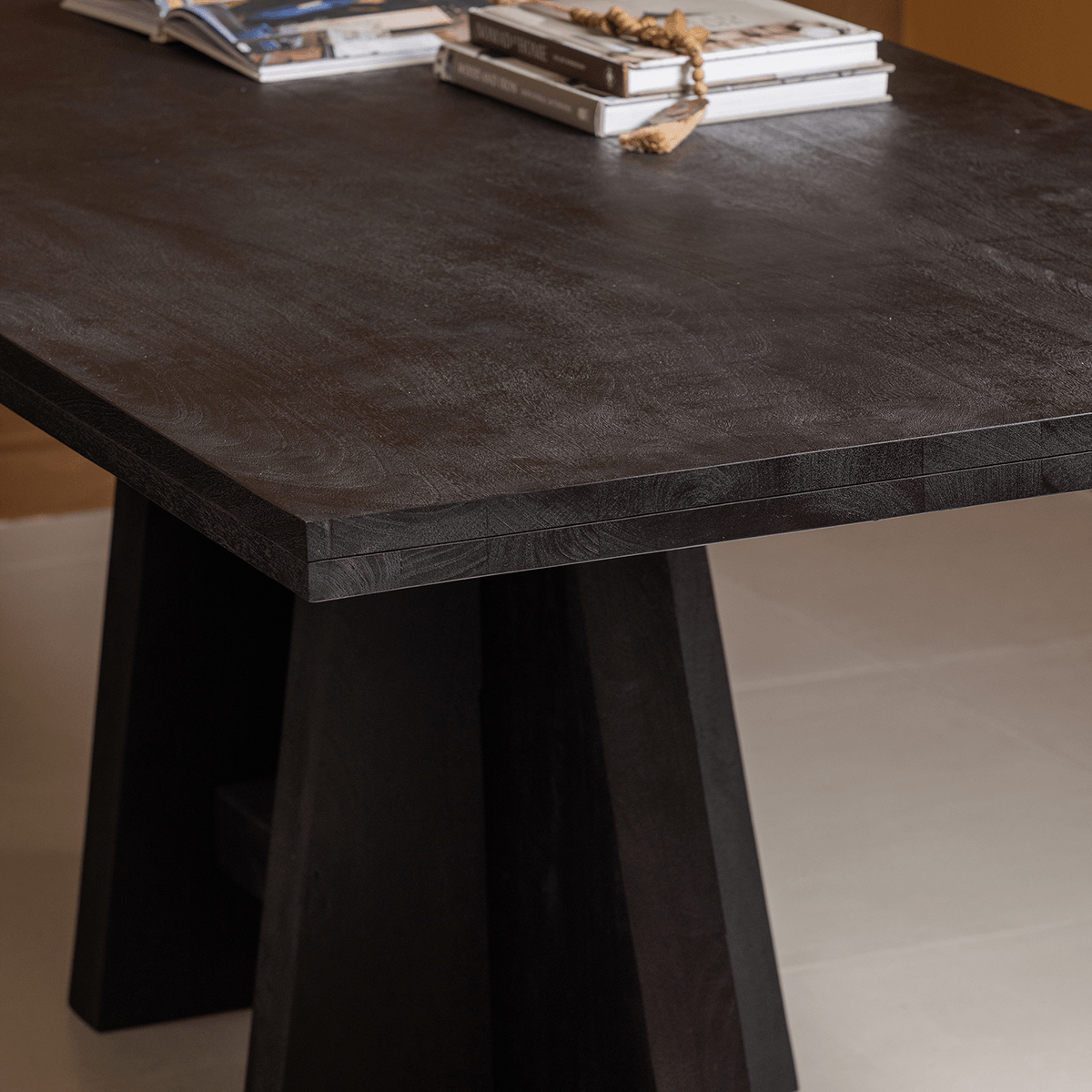 Kean Black Mango Wood Dining Table - WOO .Design