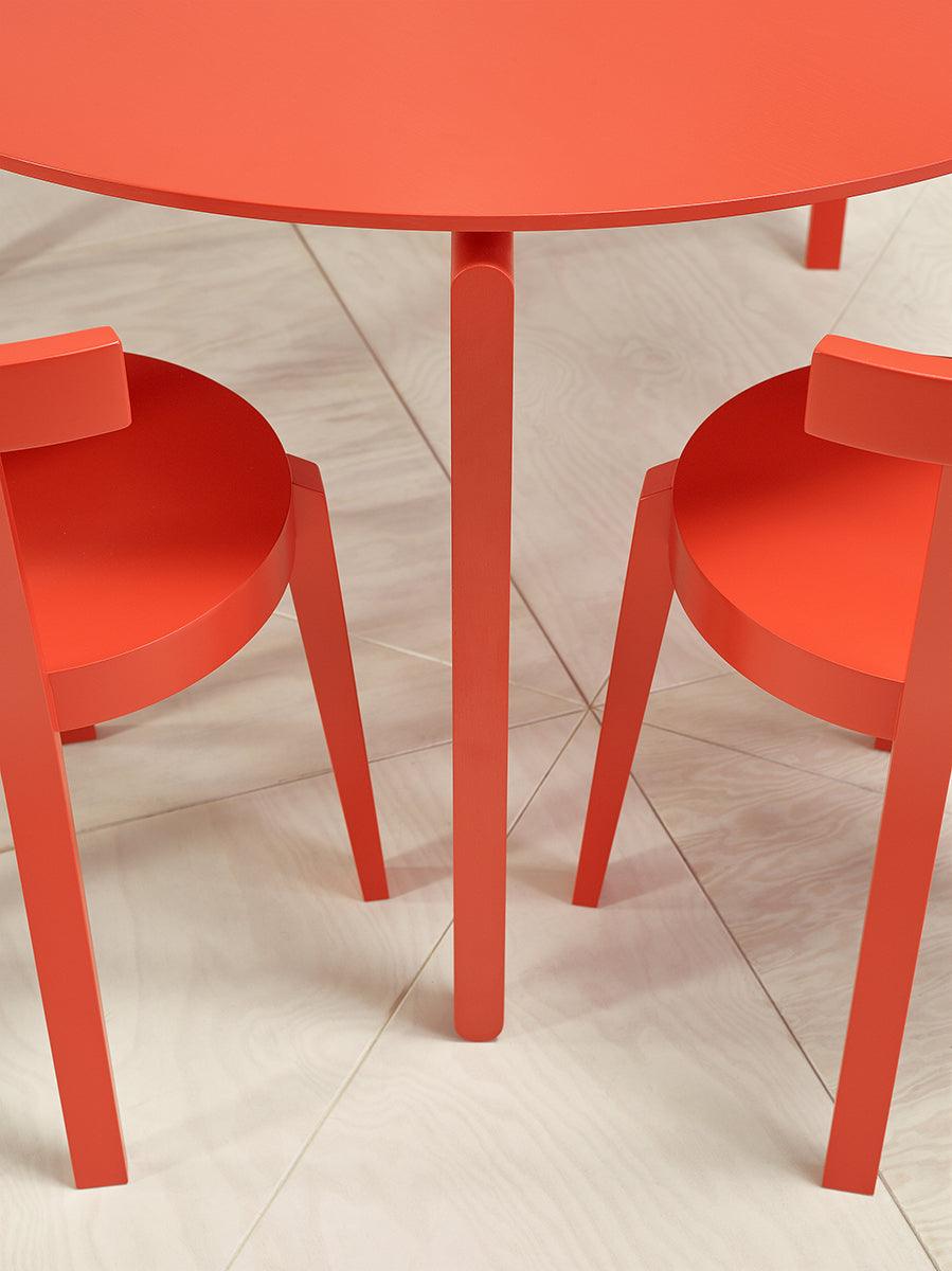 Leaf 443 Round Dining Table - WOO .Design