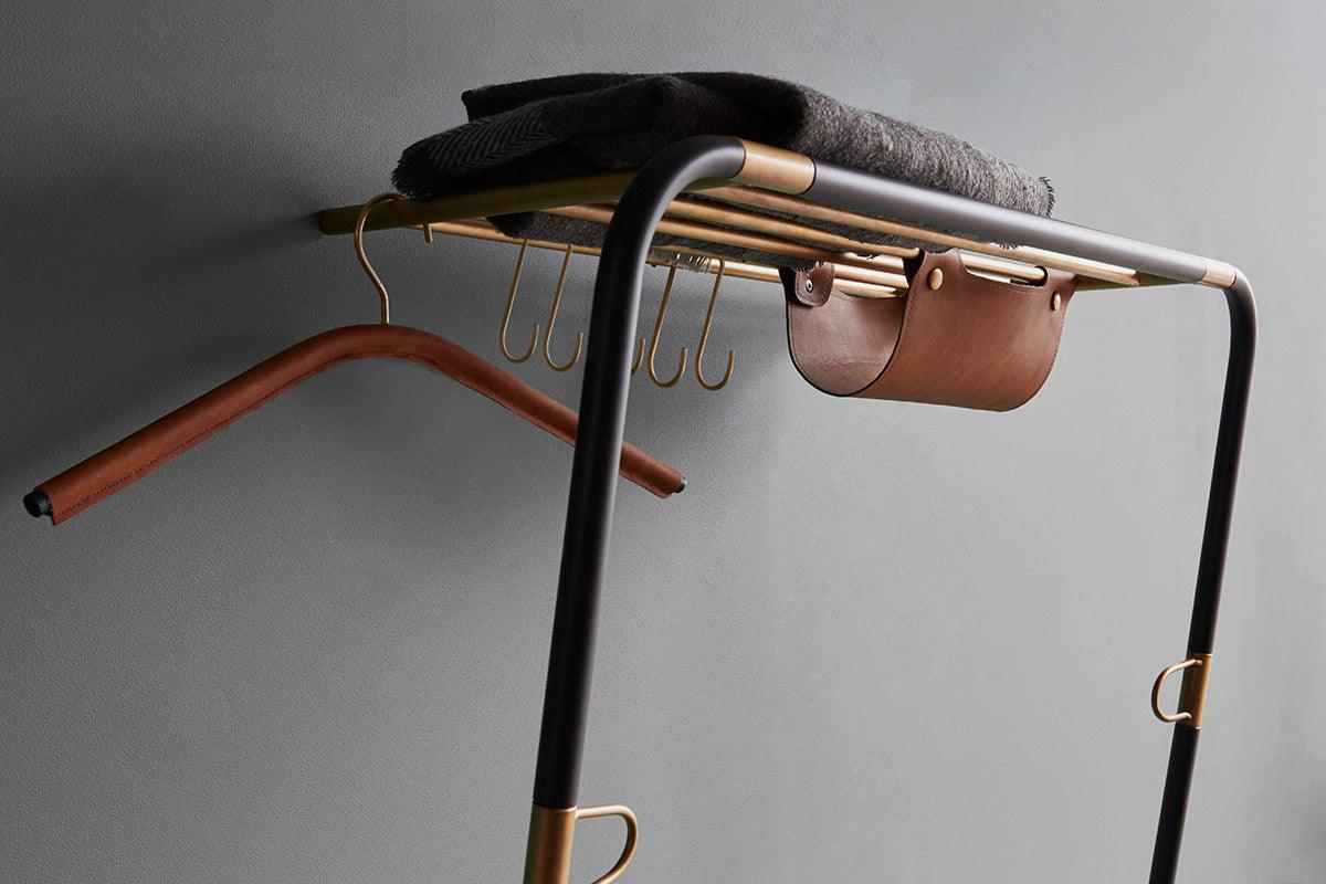 Lean On Me Clothes Rack - WOO .Design