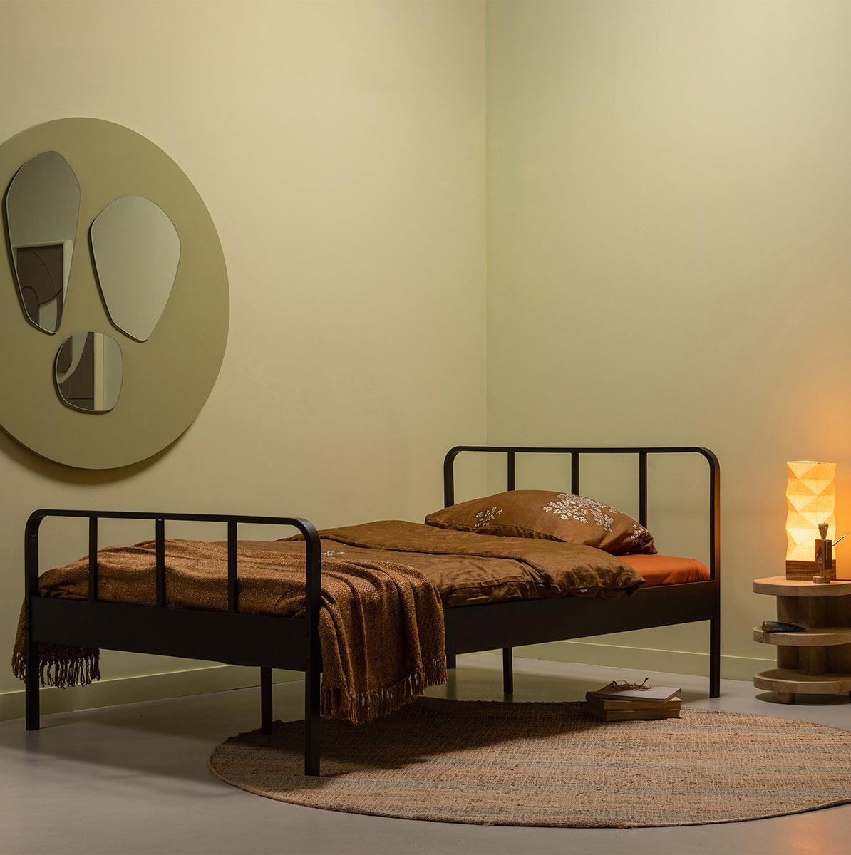 Mees Black Metal Bed - WOO .Design