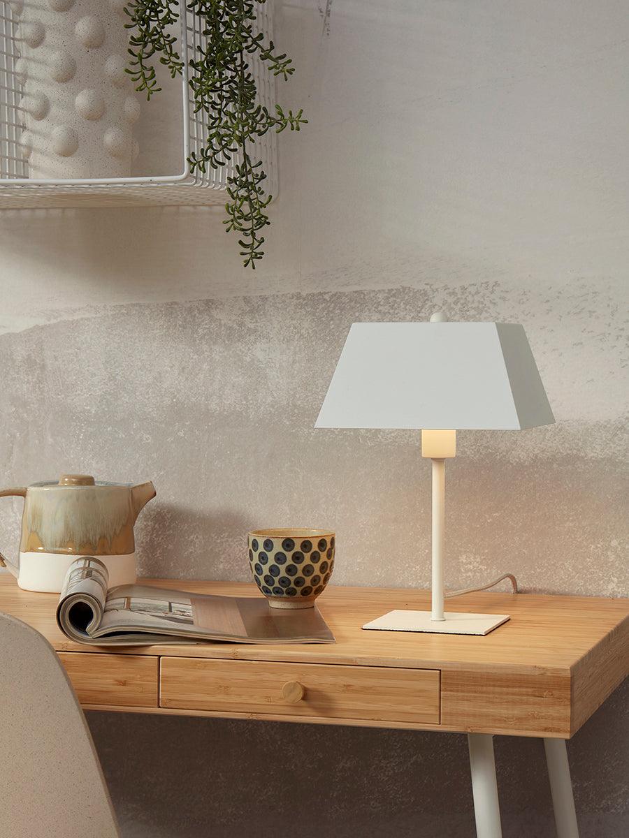 Perth Square Table Lamp - WOO .Design