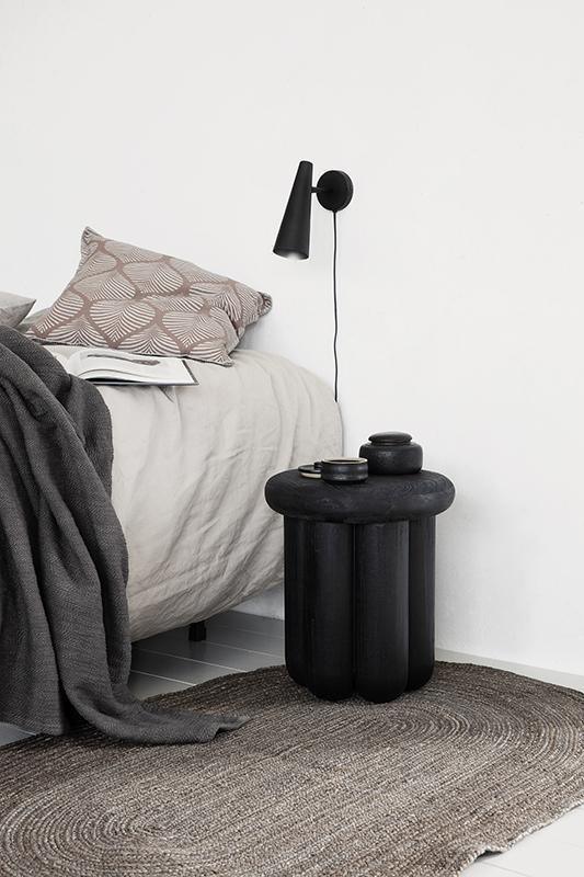 Phant Black Side Table - WOO .Design