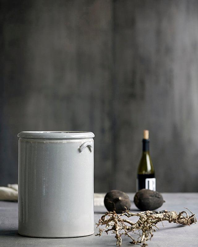 Pottery Planter - WOO .Design