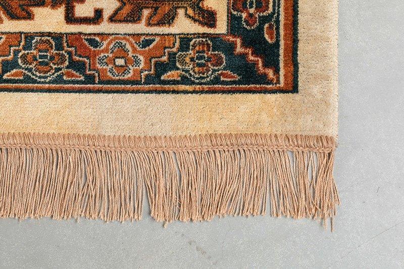Raz Carpet - WOO .Design