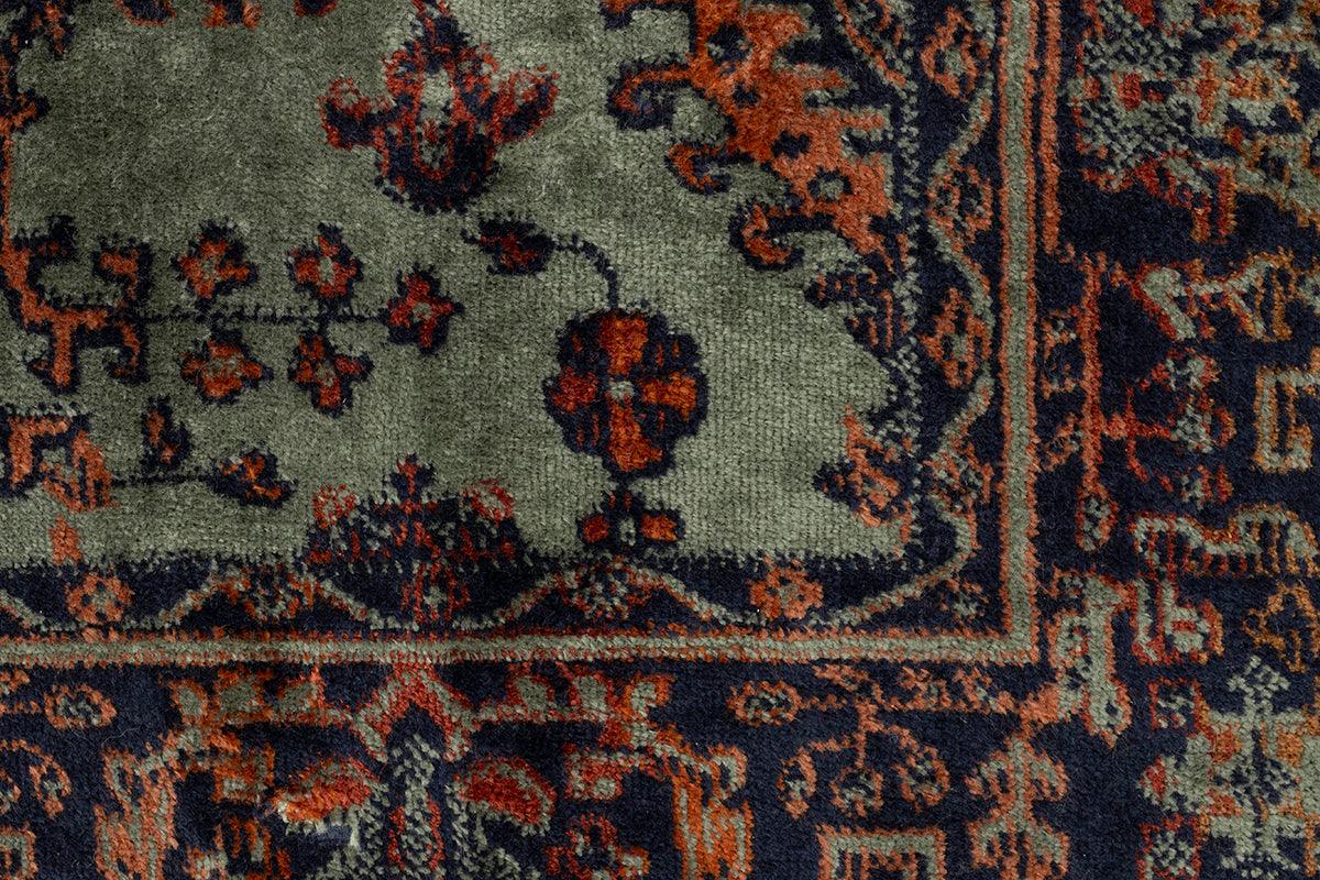 Raz Carpet - WOO .Design