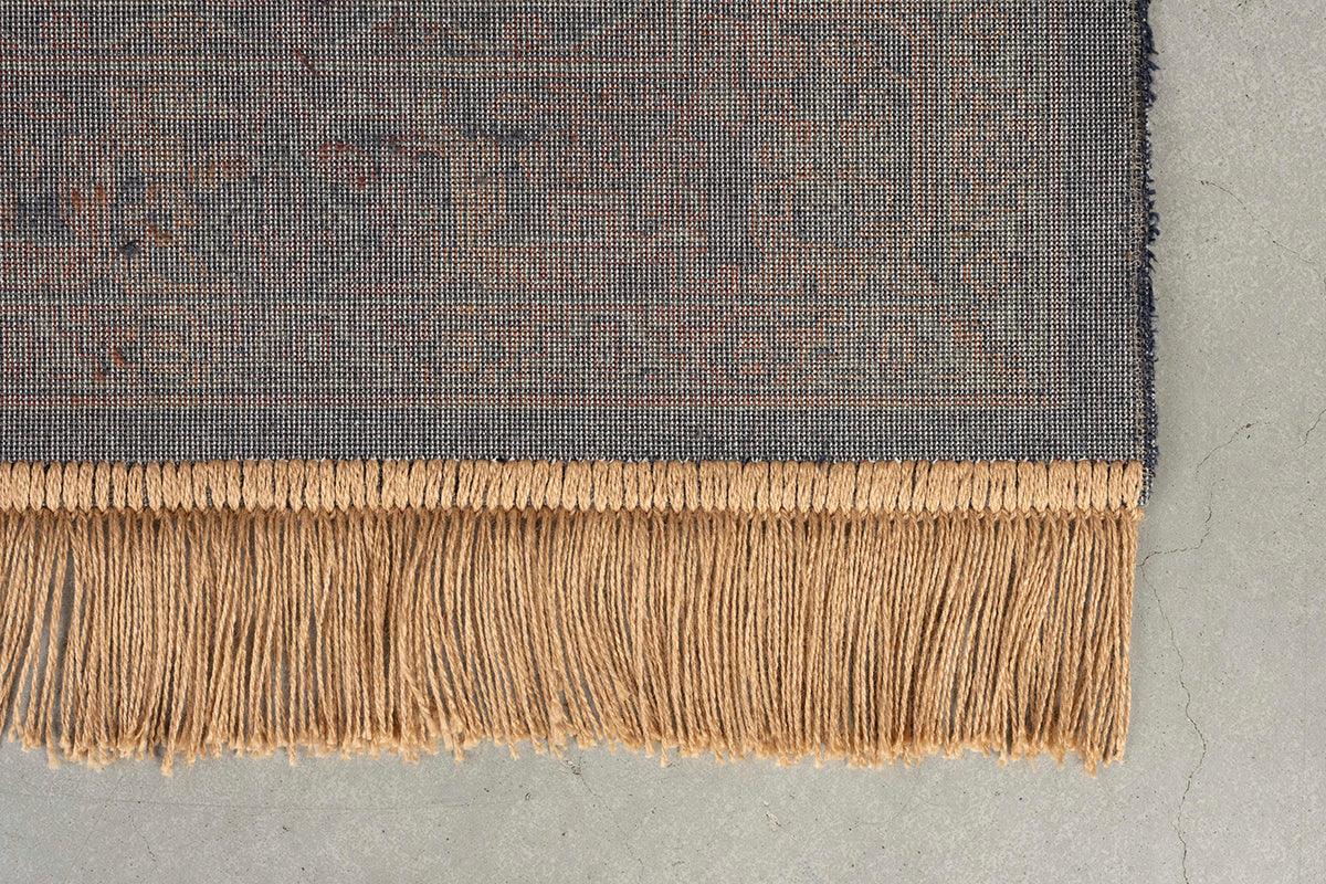 Raz Carpet - WOO .Design