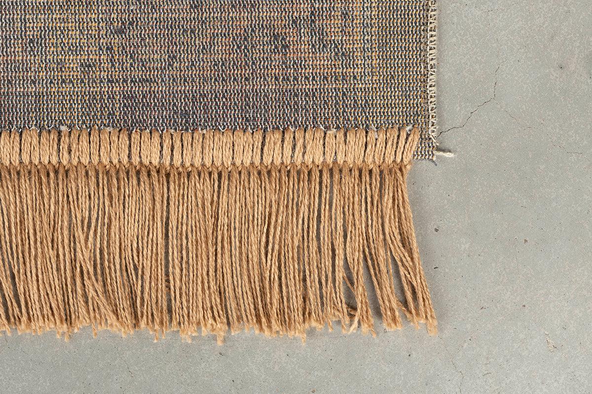Raz Carpet - WOO .Design