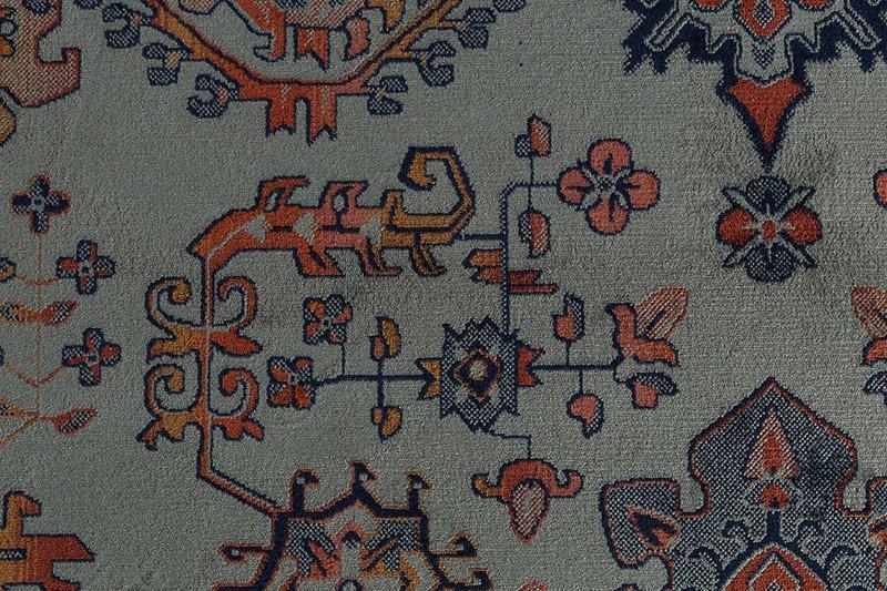 Raz Carpet - WOO .Design