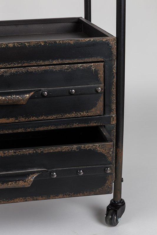 Ryan Shelf - WOO .Design