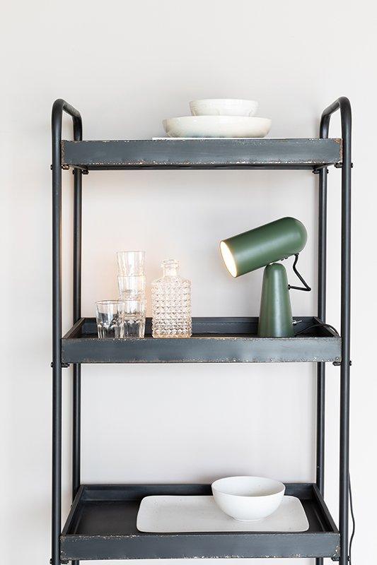 Ryan Shelf - WOO .Design