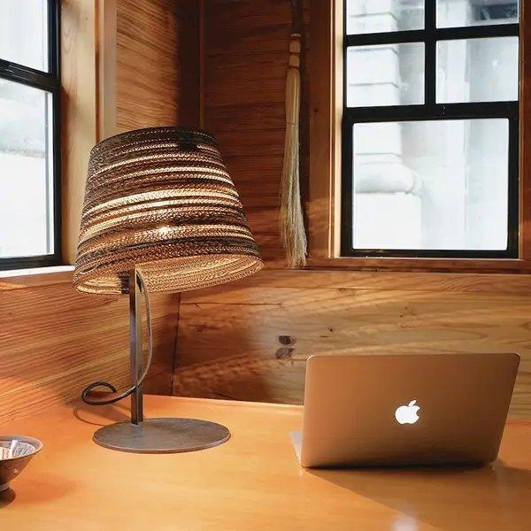 Tilt Table Lamp - WOO .Design