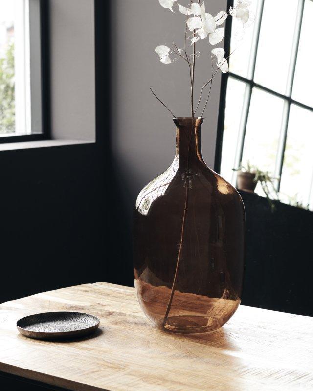 Tinka Brown Vase - WOO .Design