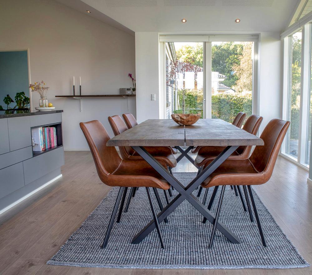 Toulon Oiled Oak Dining Table - WOO .Design