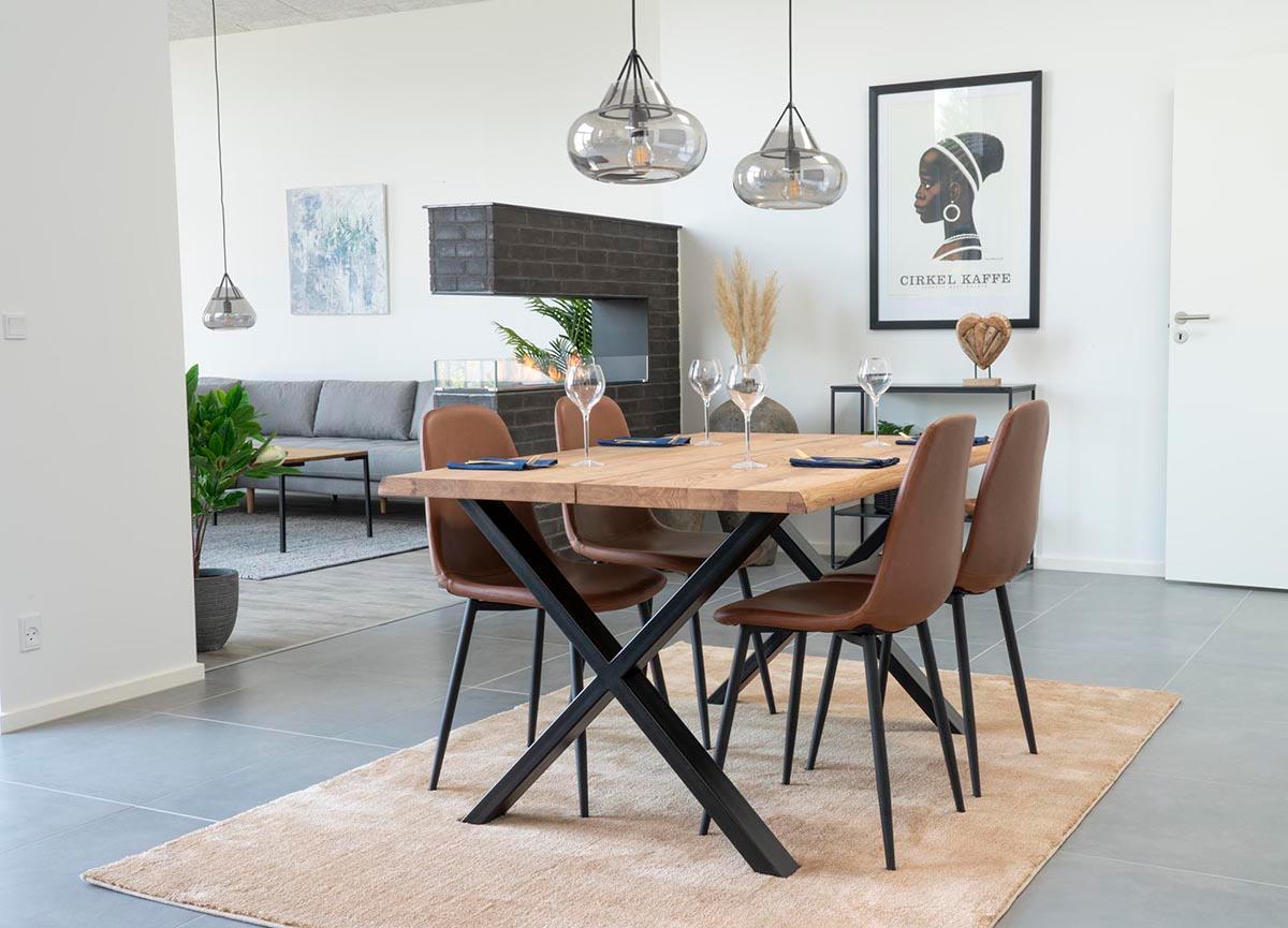 Toulon Oiled Oak Dining Table - WOO .Design