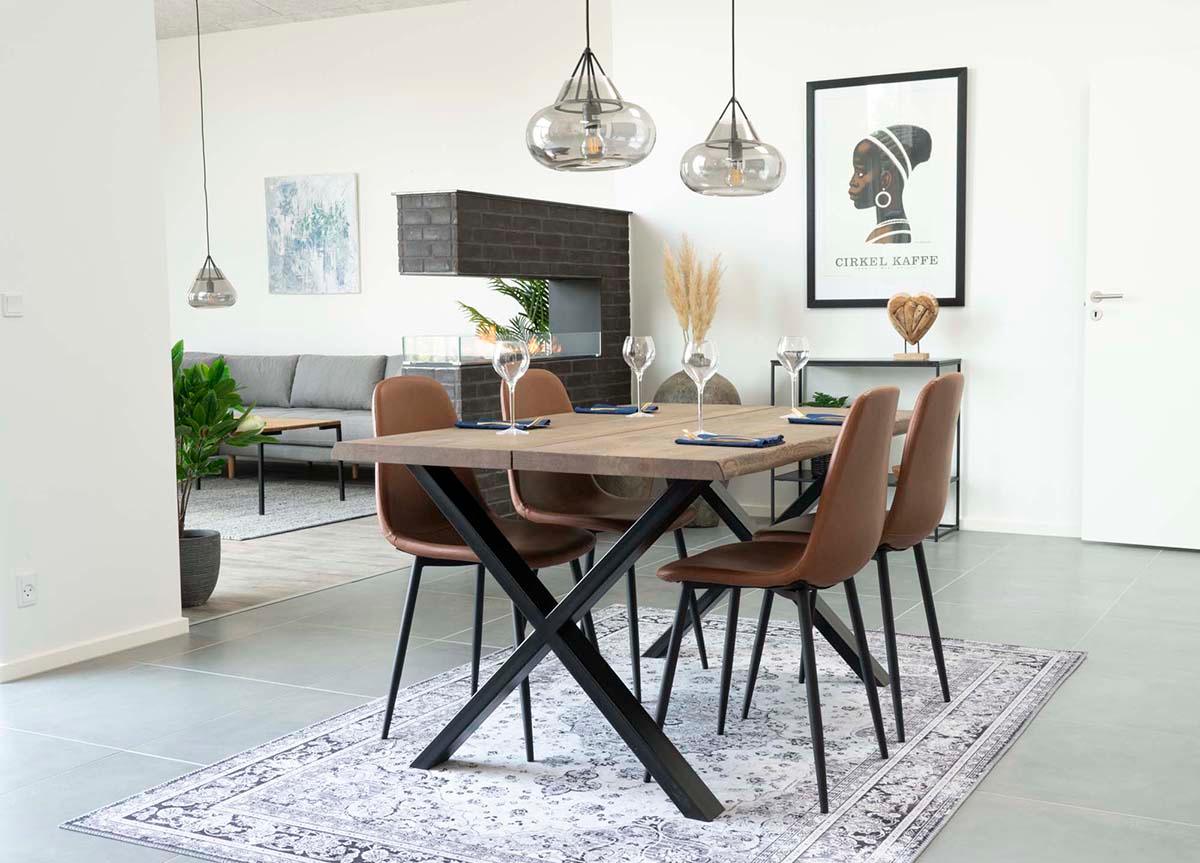 Toulon Oiled Oak Dining Table - WOO .Design