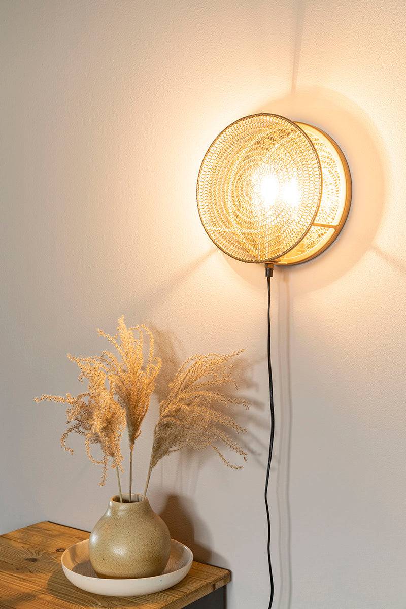 Lea Wall Lamp
