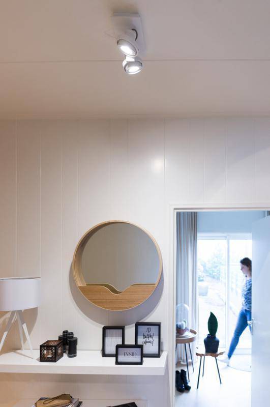 Round Wall Mirror