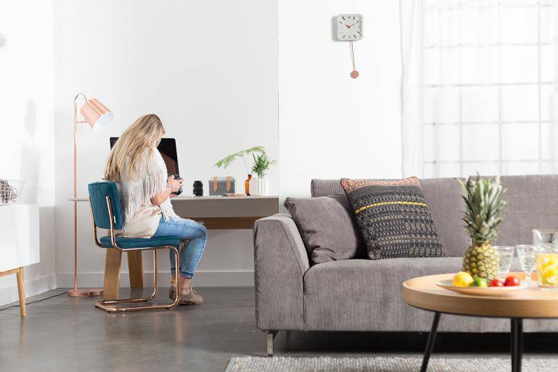 Buckle Head Floor Lamp