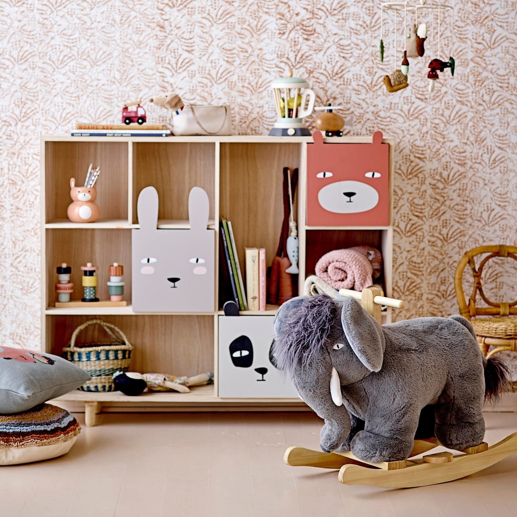 Kids' Cabinets & Shelves - WOO .Design