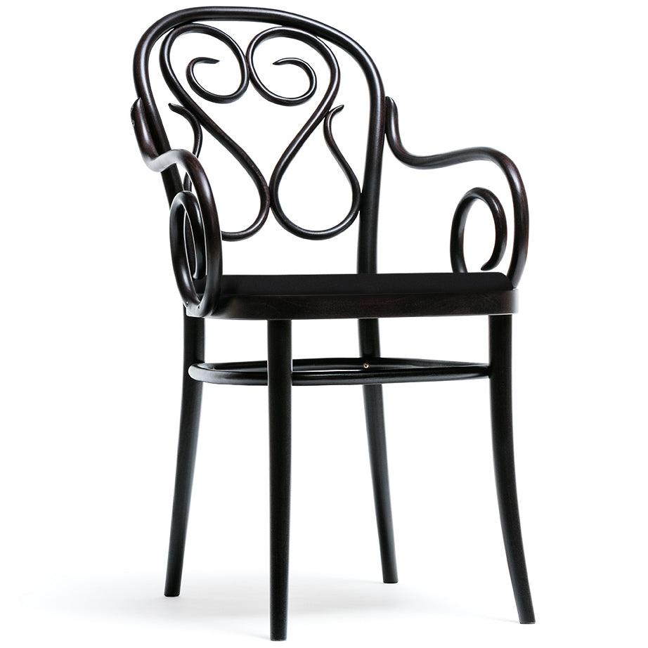 04 Upholstered Armchair - WOO .Design