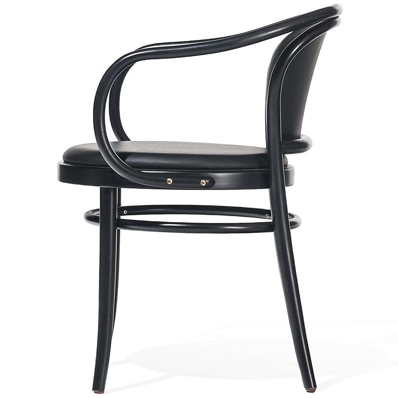 33 Upholstered Armchair - WOO .Design