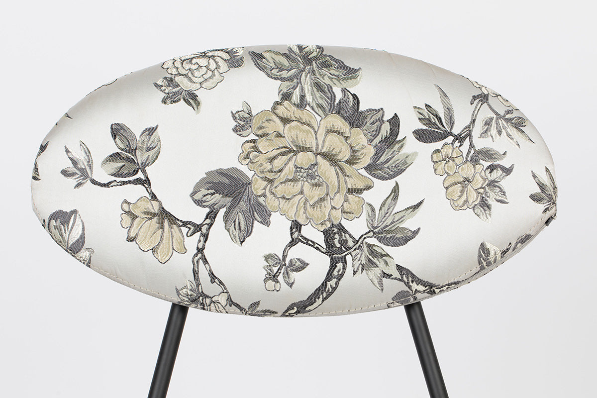 Kiss The Froggy Flowers Chair