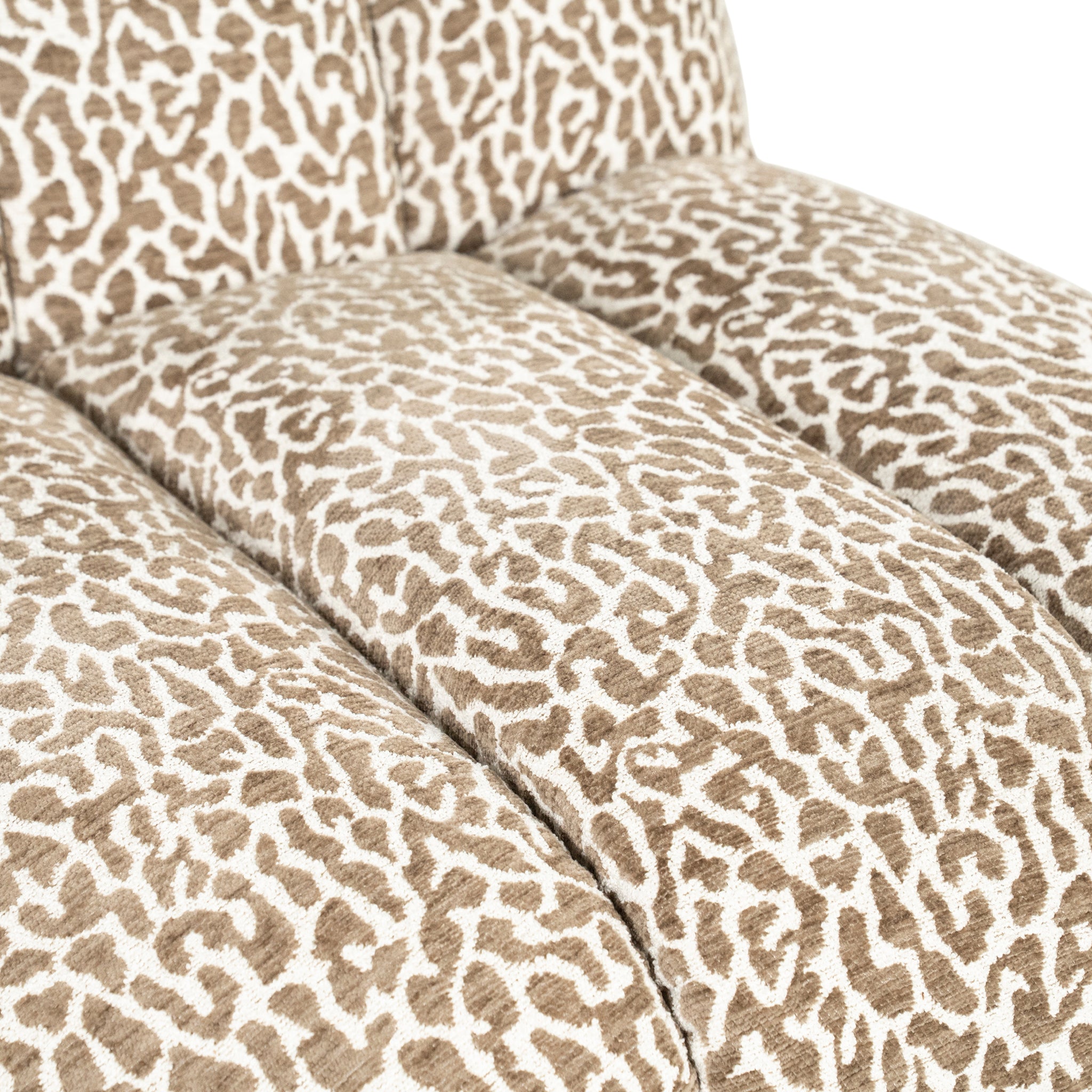 Catwalk Roar Lounge Chair
