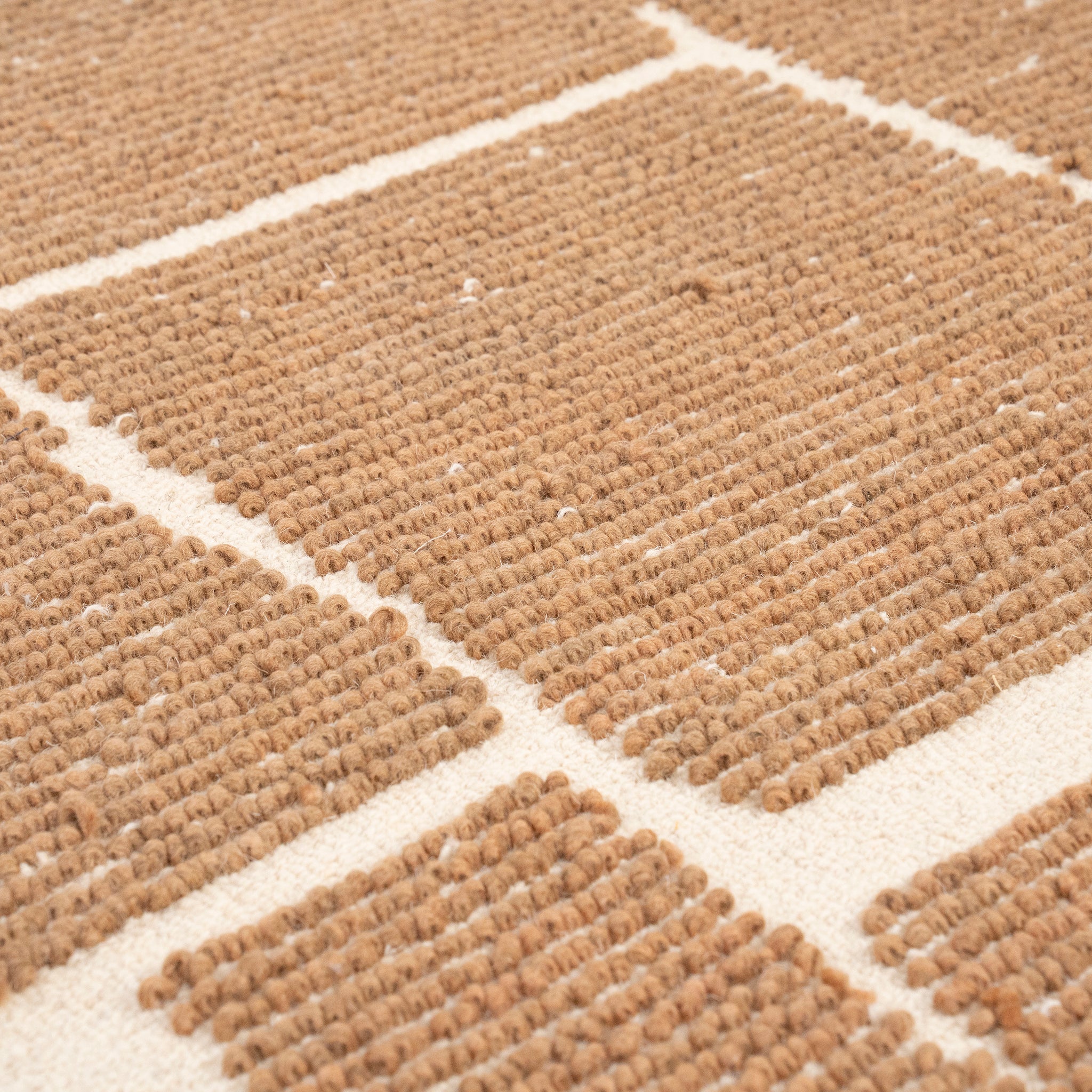 Intarsio Brown Carpet
