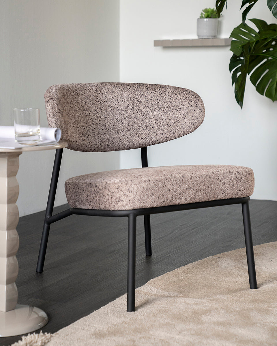 Jari Lounge Chair