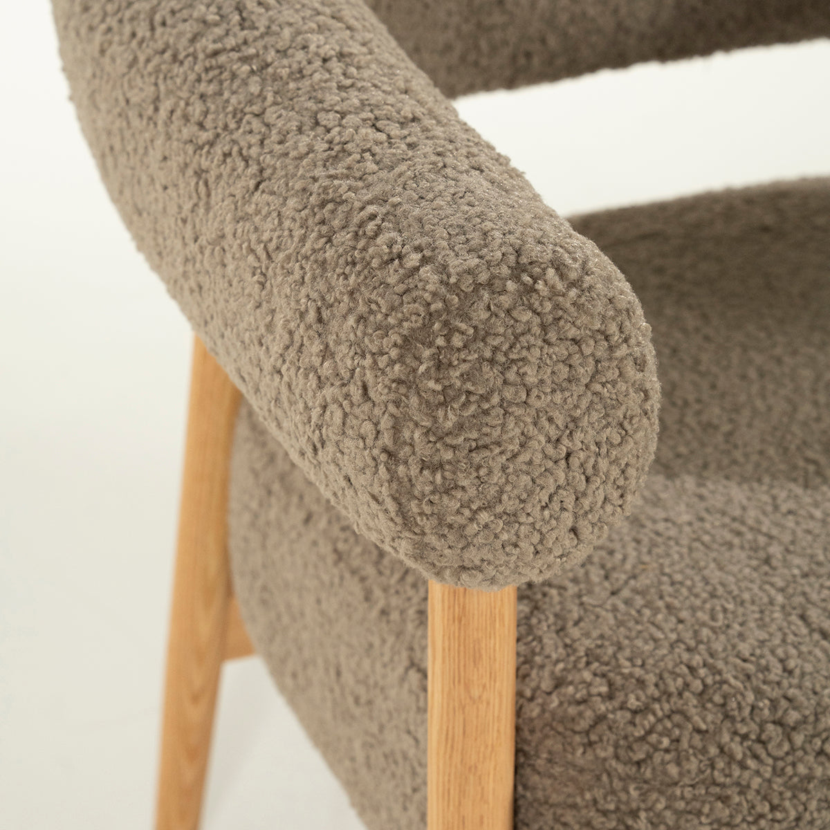 Mysa Lounge Chair