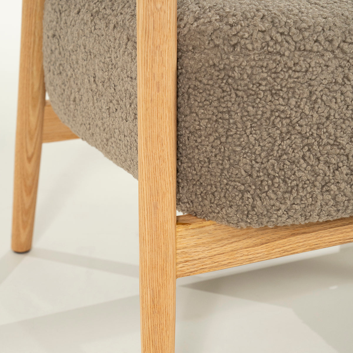 Mysa Lounge Chair