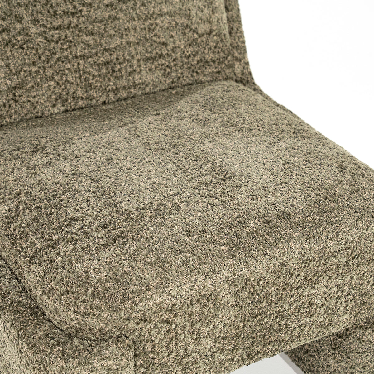 Omla Lounge Chair