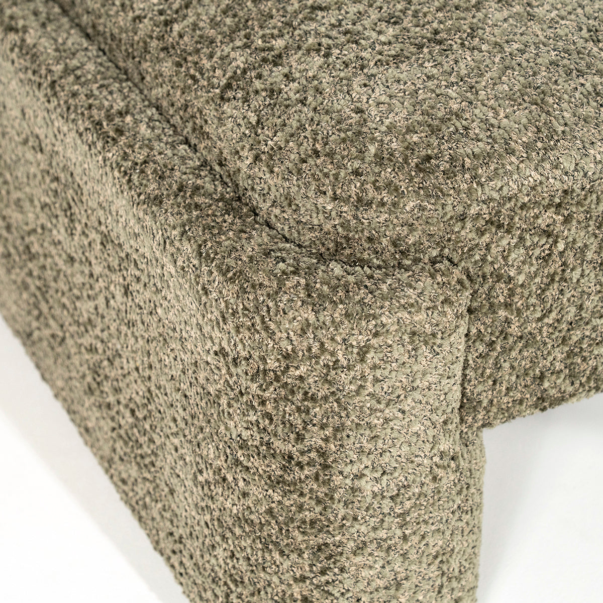 Omla Lounge Chair