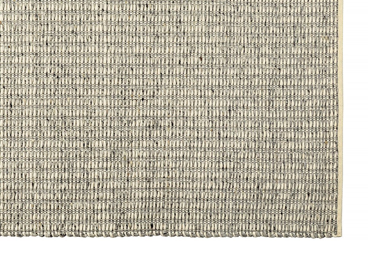 Nest Carpet